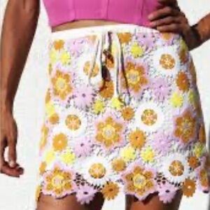 Zara Retro Floral Crochet Mini Skirt Large